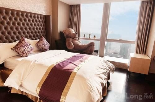 Tamrac International Apartment *