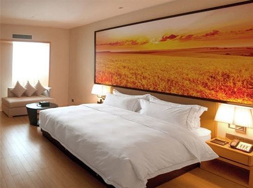 Hotel J-hotel