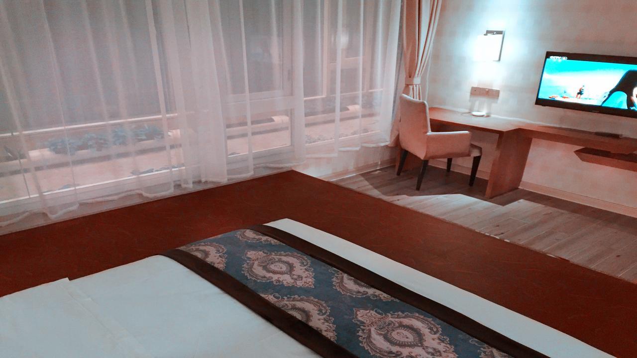 Chengyue Selected Junye Nangang Branch Hotel 3*