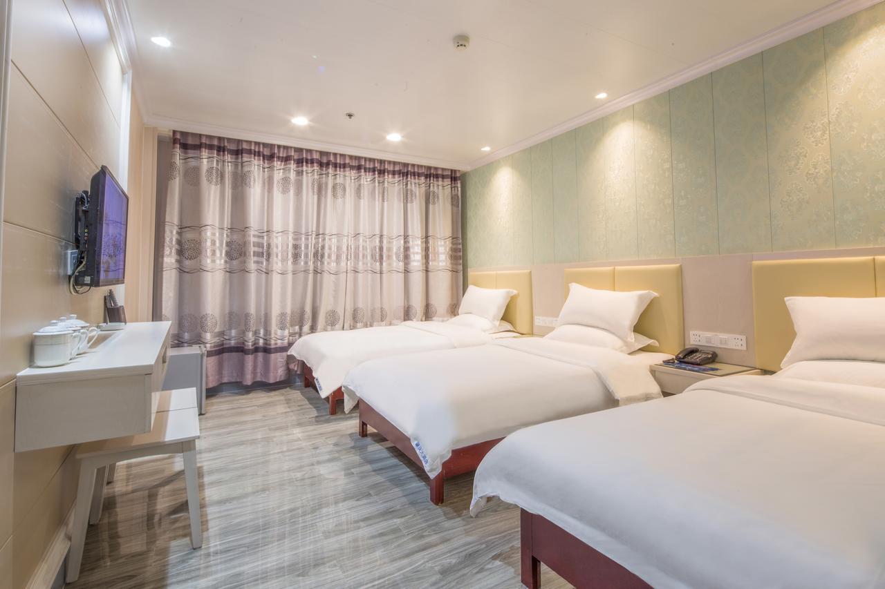 Zhao Qing Hotel 3*