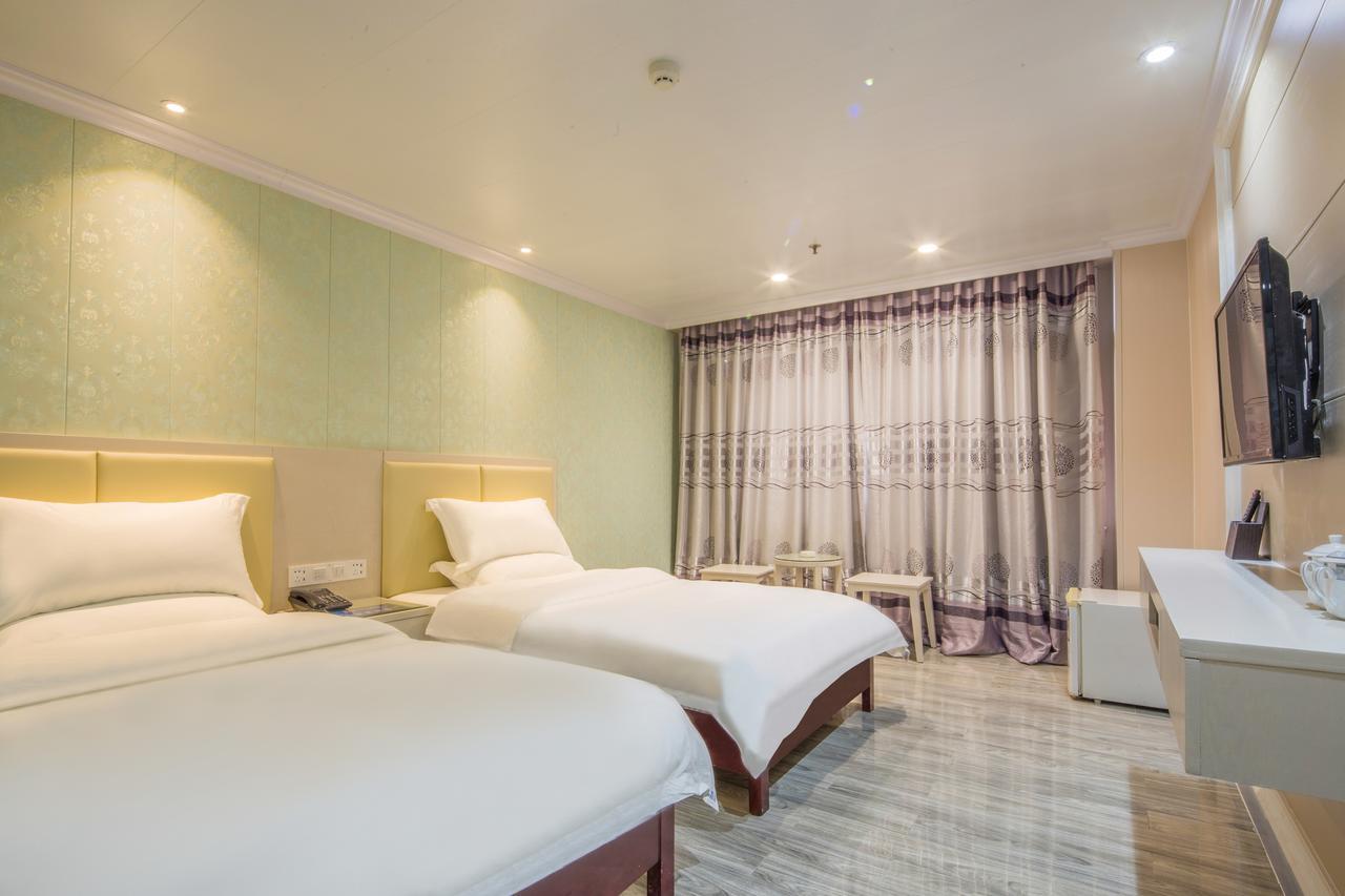 Zhao Qing Hotel
