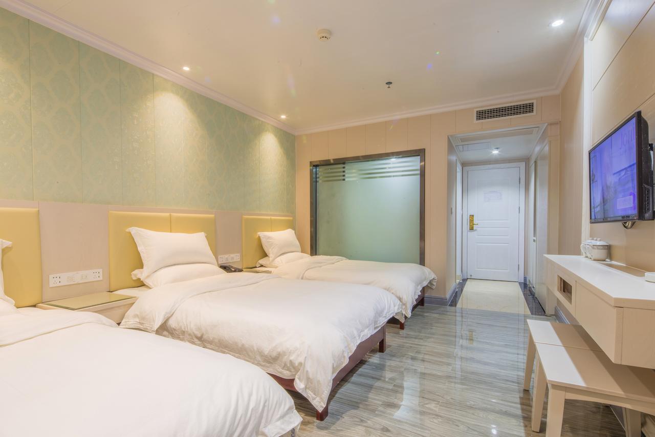 Zhao Qing Hotel