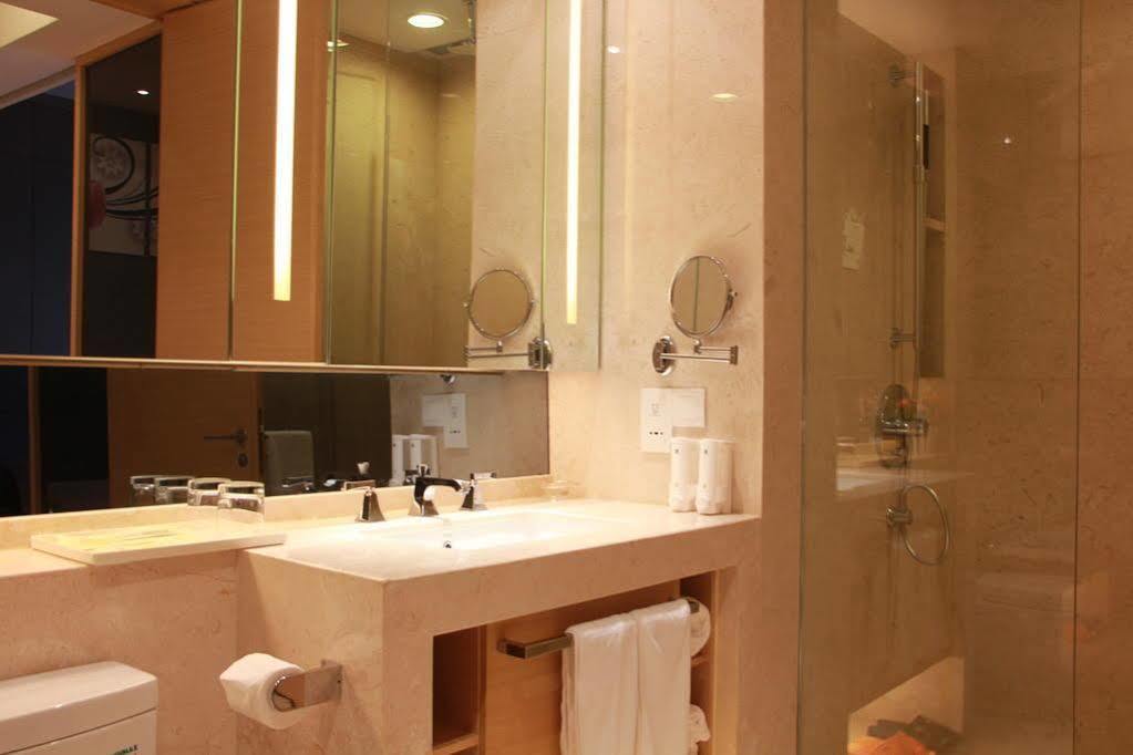 Guangzhou Xing Yi International Apartment - Poly World Branch Apartment *