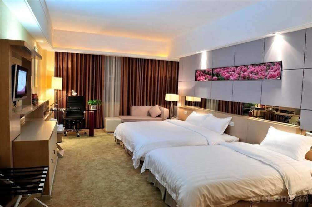 Vincet Hotel