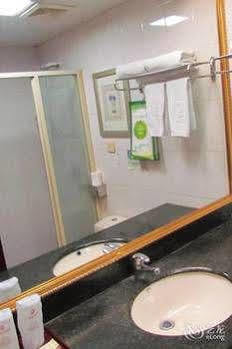 Lucky Hotel