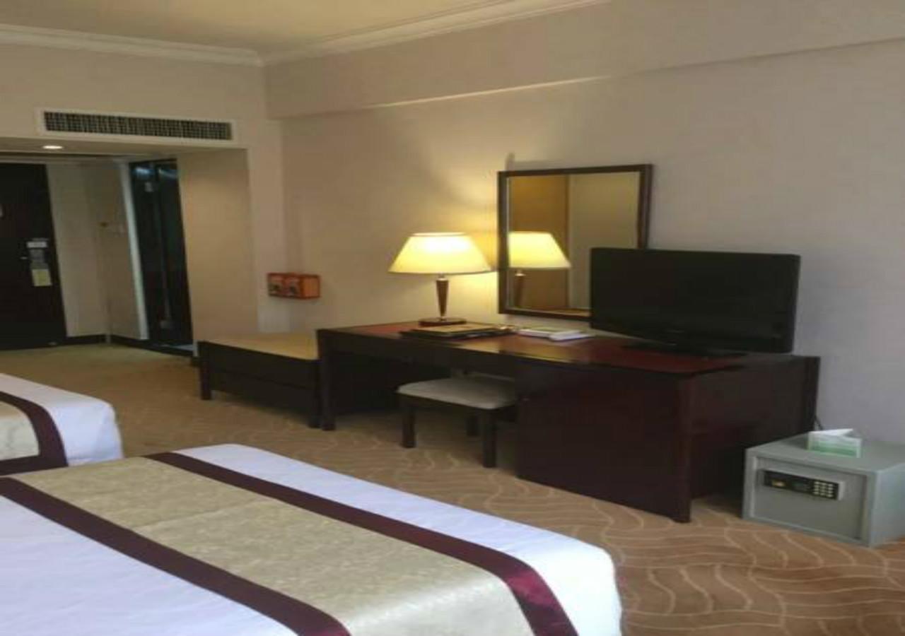 Panyu Miramar Hotel 3*