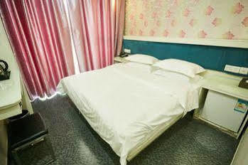 Hotel Xinghe Xinfeng 2*