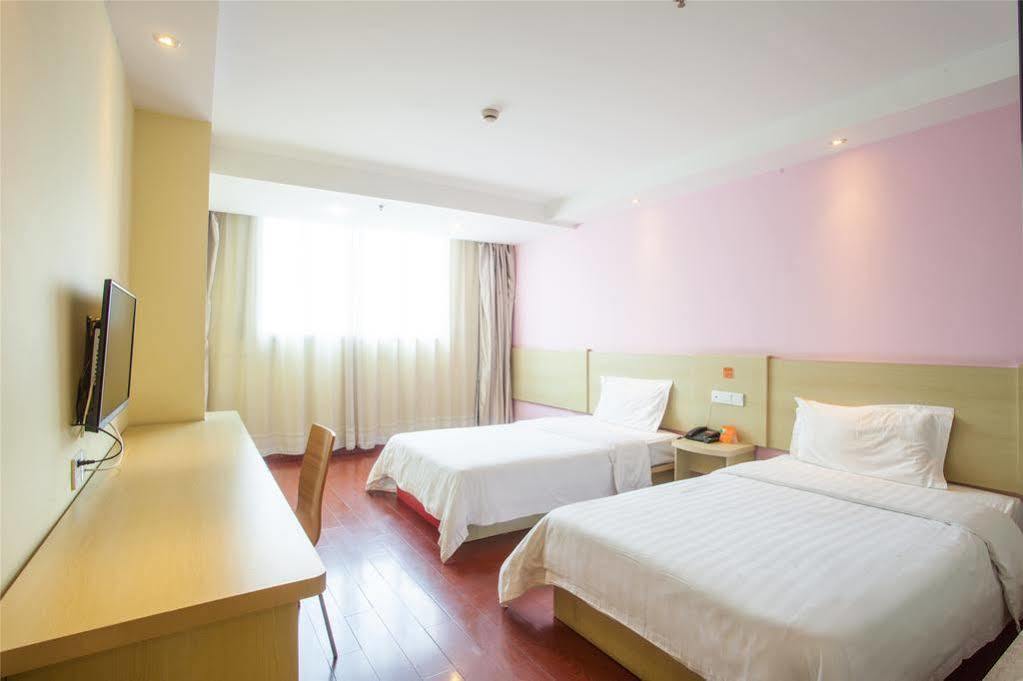 7 Days Hotel 2*