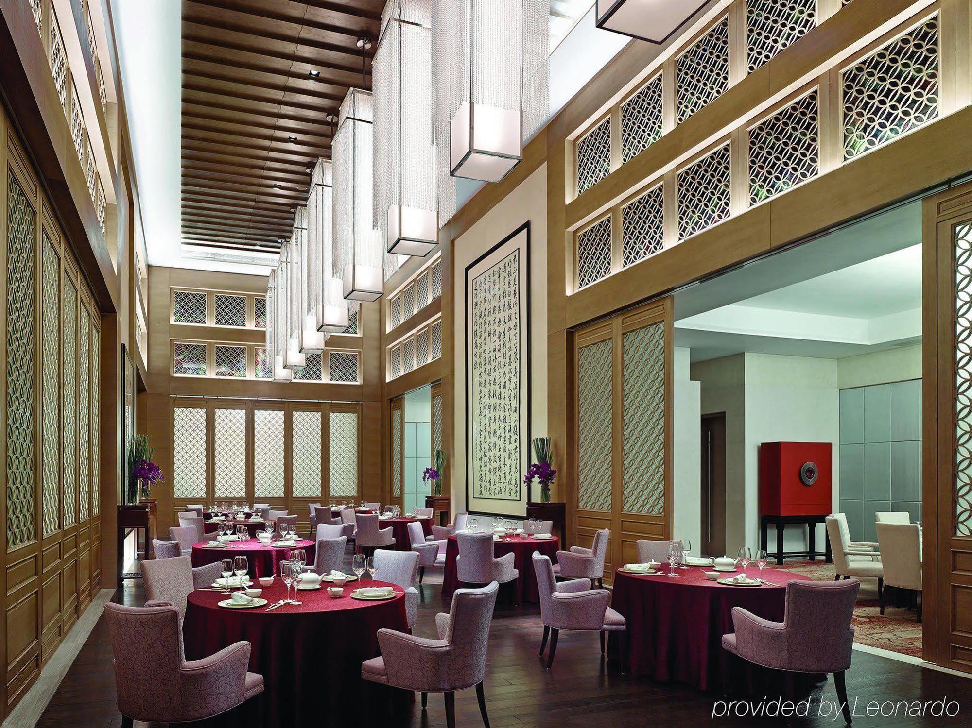 Langham Place - Walking Distance To Fair & Overseas Buyers Registration Service Hotel
