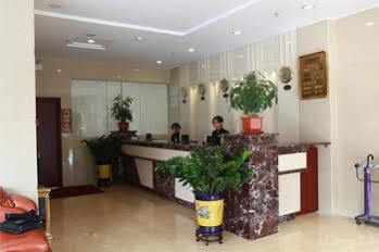 Shenglong Hotel