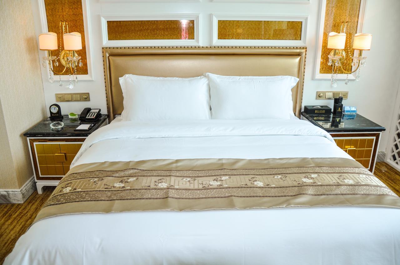 Hotel Kyle Caton