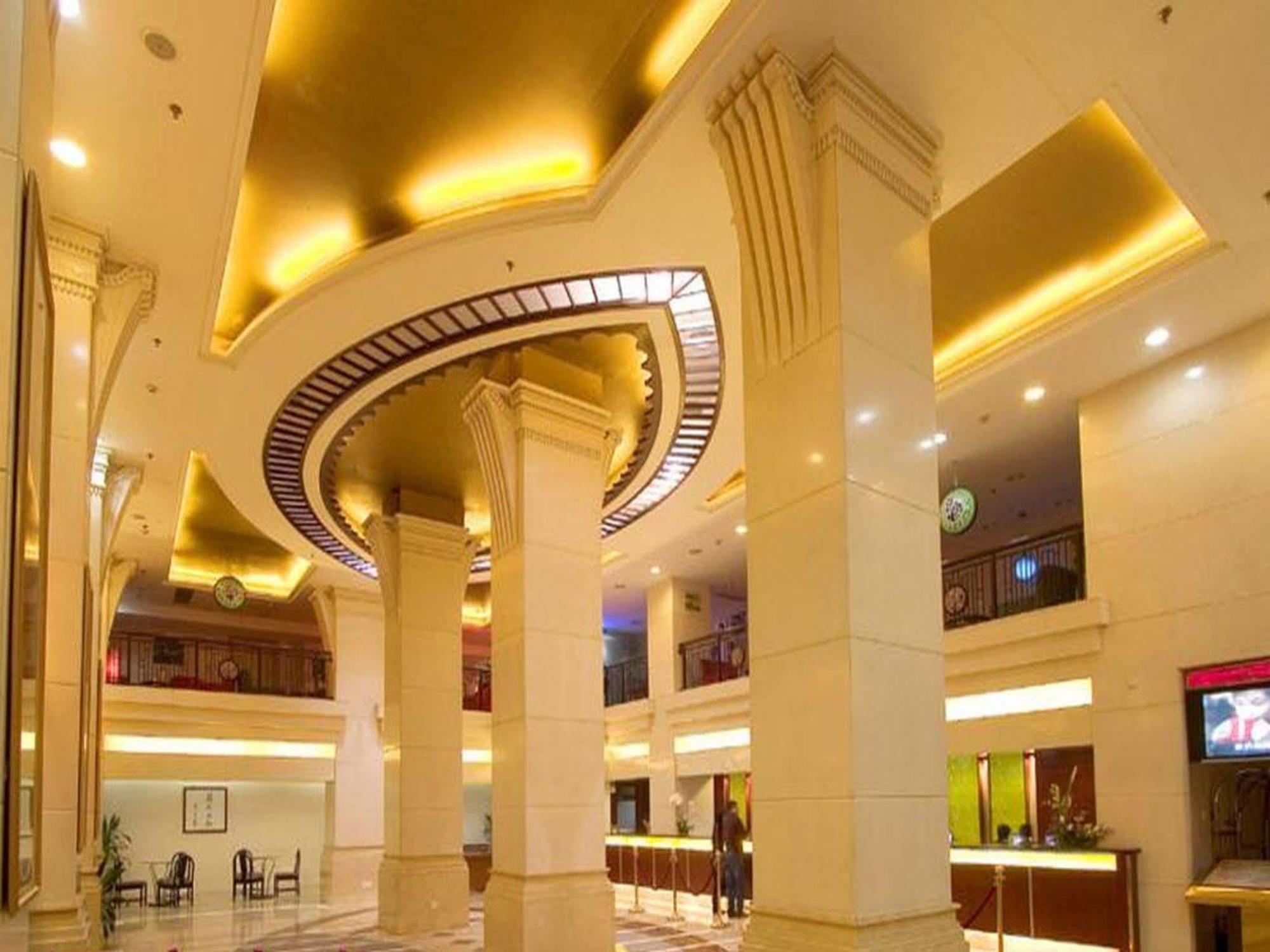 Aiqun - Fair Free Shuttle Bus During Fair Period Hotel 3*