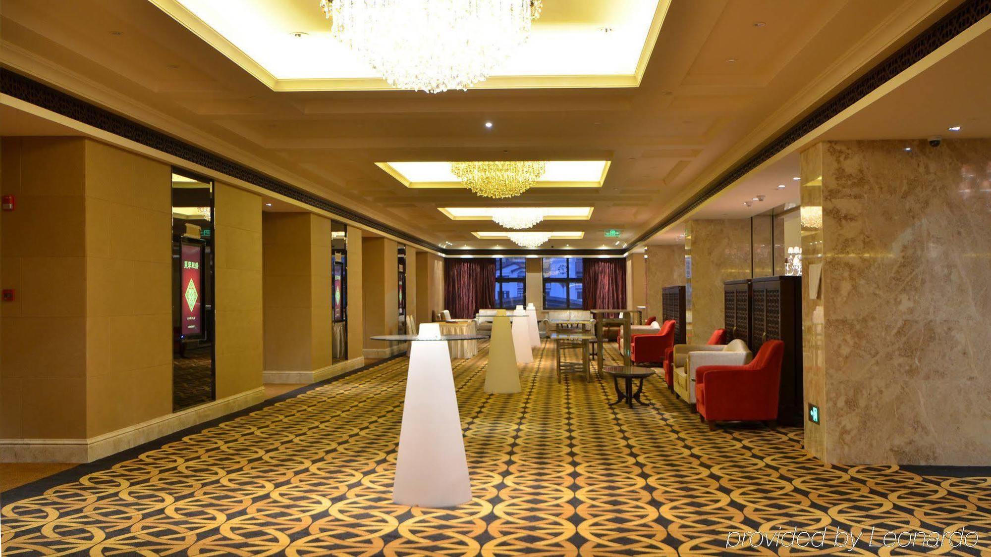 Airport Zone Hotel 4*