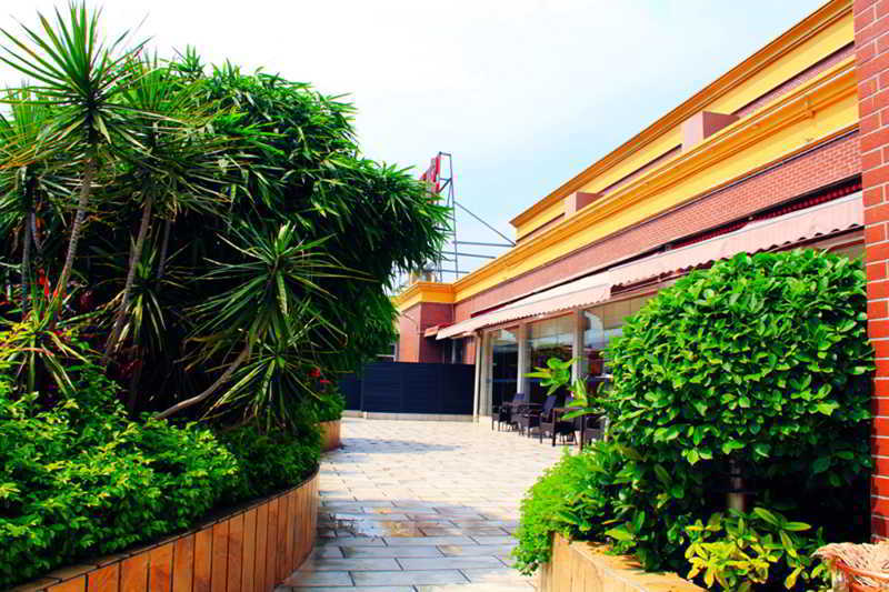 Meihao Mingyue International Finance Keyun Road Metro Branch Hotel