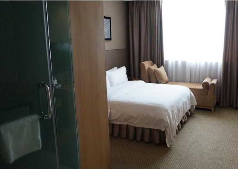 Insail 3*