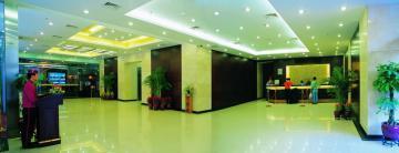 Zhujiang Overseas Hotel 3*