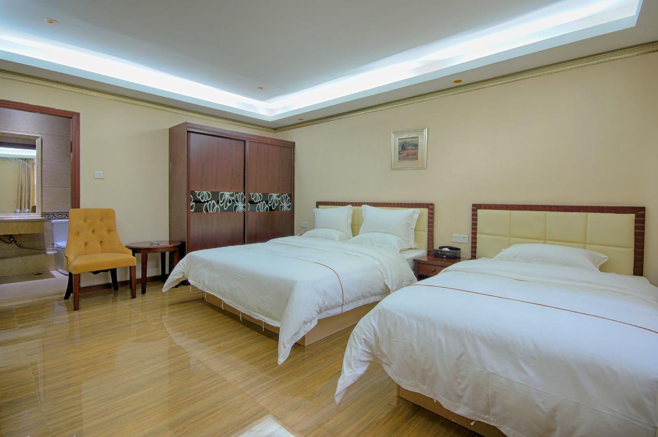 Hotel Jianyi 3*