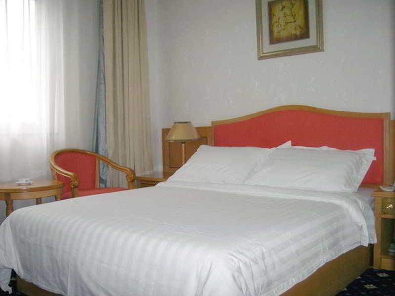 Chundu Business Hotel