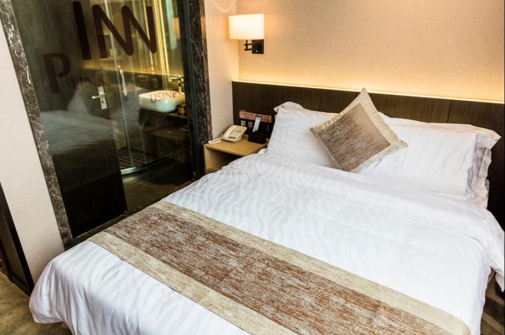 Pulin Business Dongchong Hotel 3*