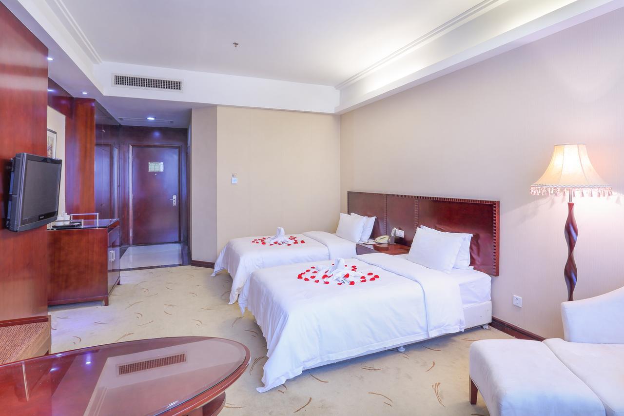 Hotel Yifeng