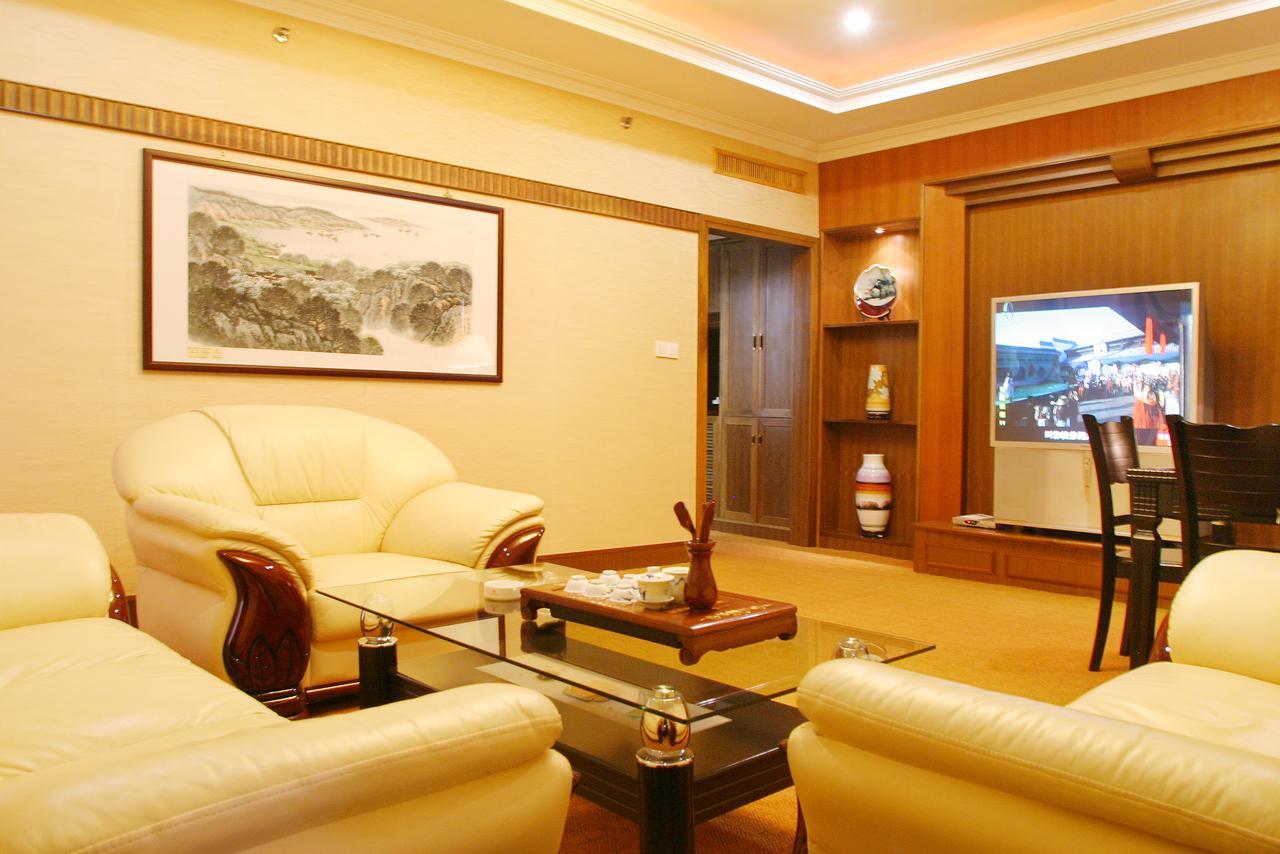 Broadcasting & Television Hotel 3*