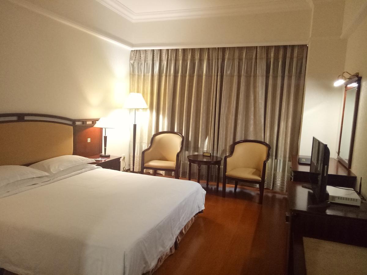 Broadcasting & Television Hotel