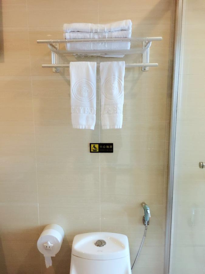 Lucky Hotel 3*