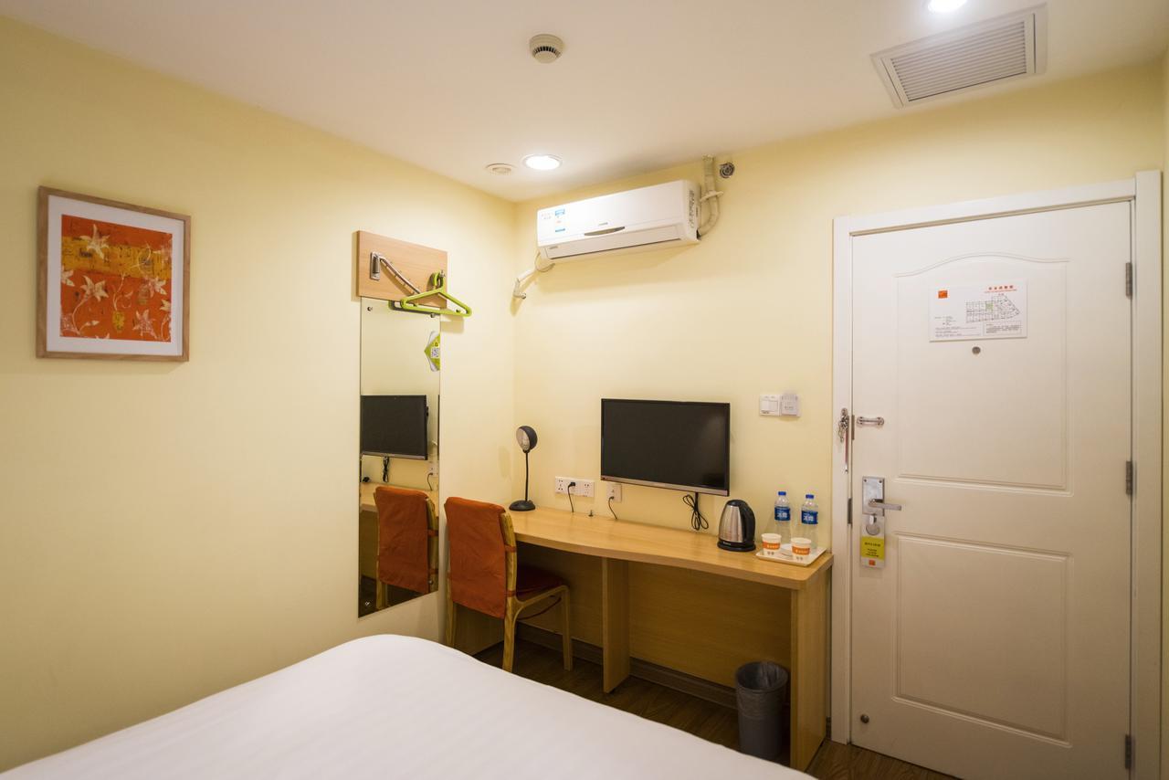 Shangxiajiu Changshou Road Metro Station Hotel Guangzhou