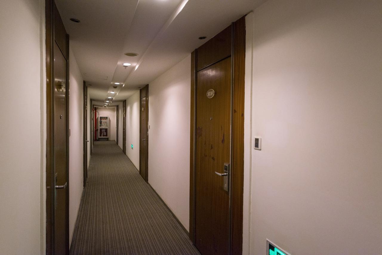 Baiyun Airport Hotel 2*