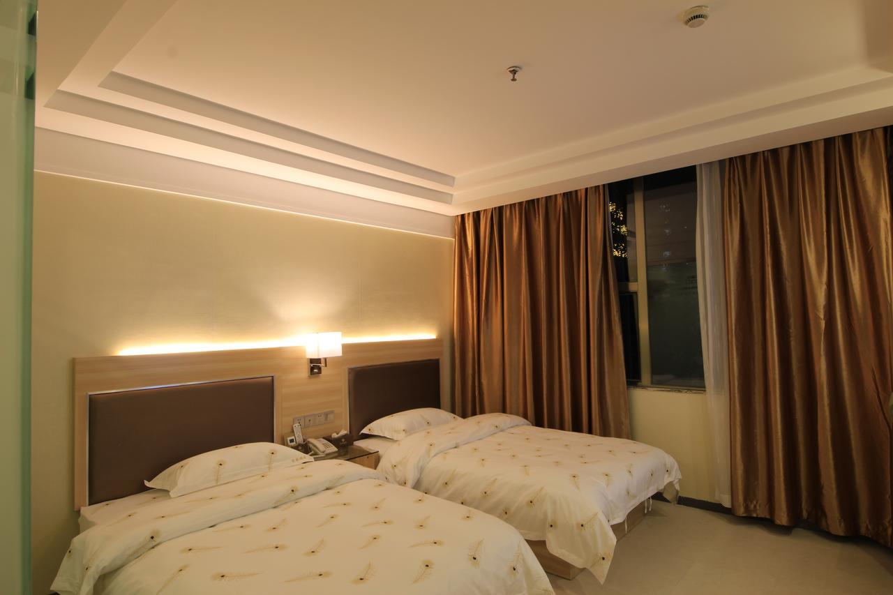 Hotel Yijia Business 3*