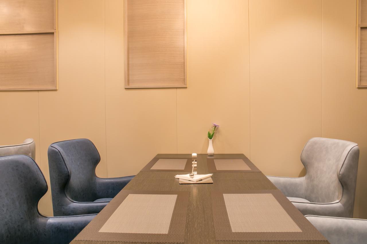 Echarm Zhongshan 8th Road Subway Station Branch Hotel