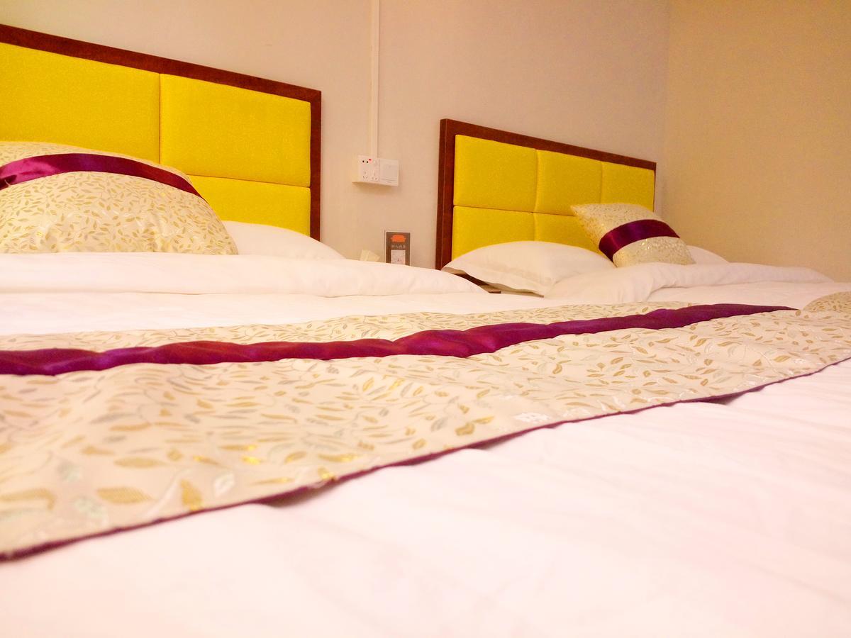 Guangzhou South Railway Station Number One Apartment *