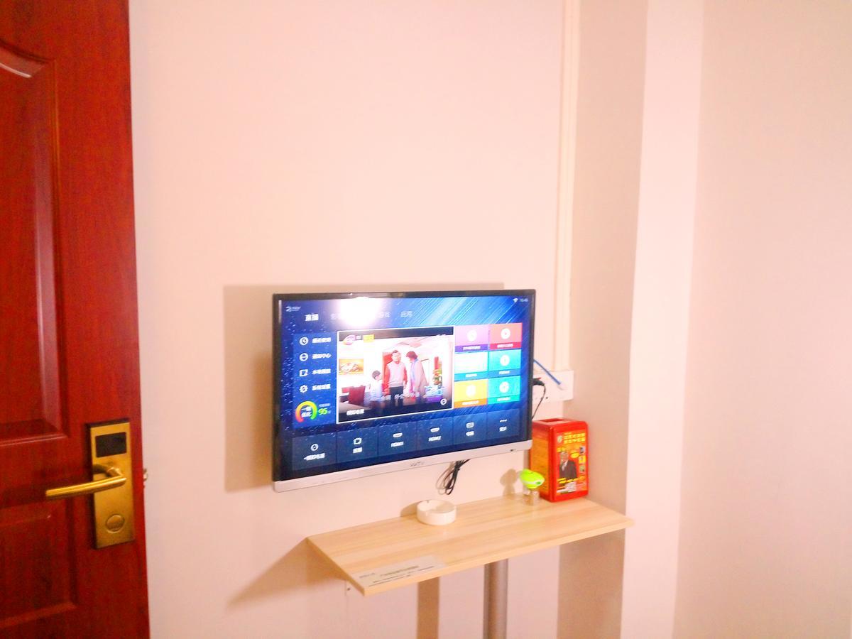 Guangzhou South Railway Station Number One Apartment Apartment Guangzhou