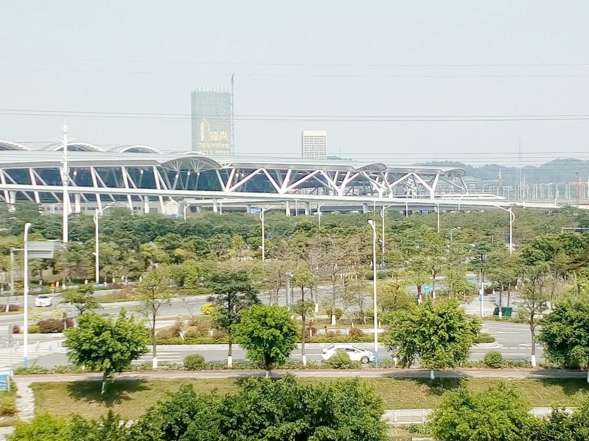 Guangzhou South Railway Station Number One Apartment Guangzhou