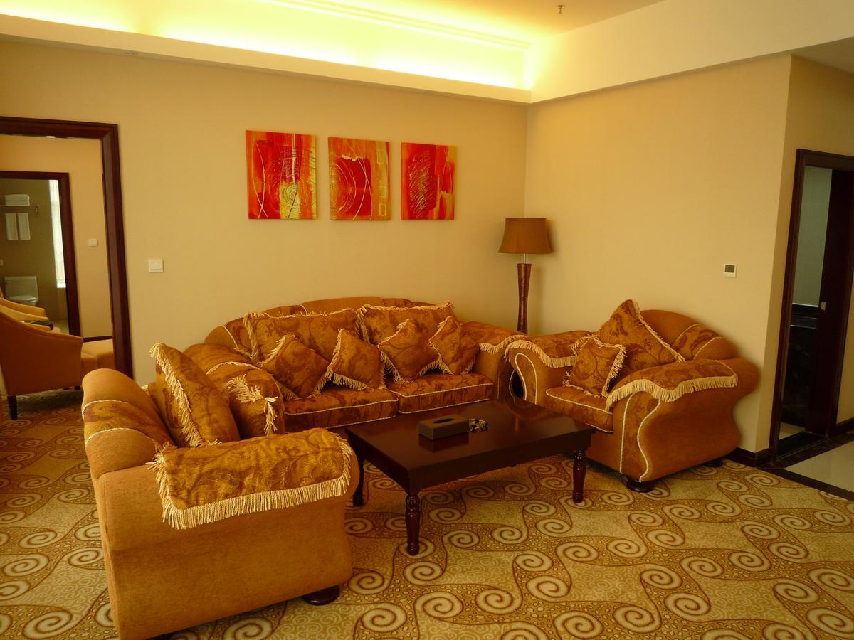 Yifeng 3*