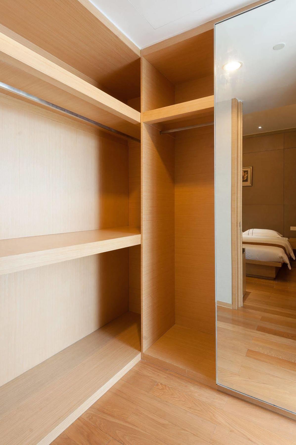Apartment Yicheng Pazhou Poly World Center *