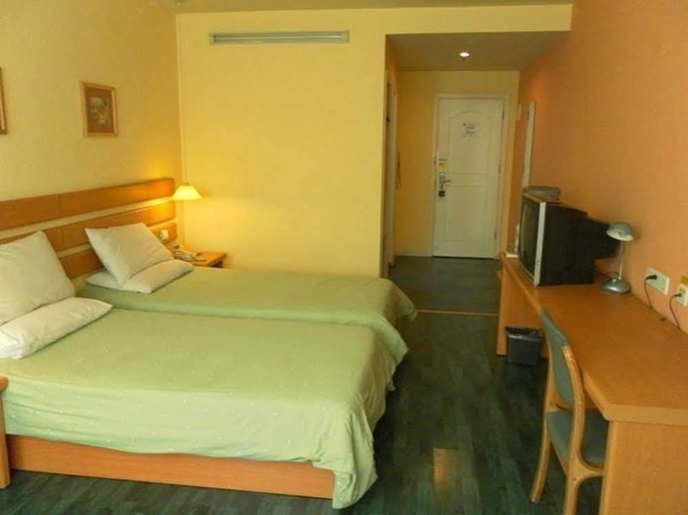 Hotel Fangcun Huadiwan Guangzhou