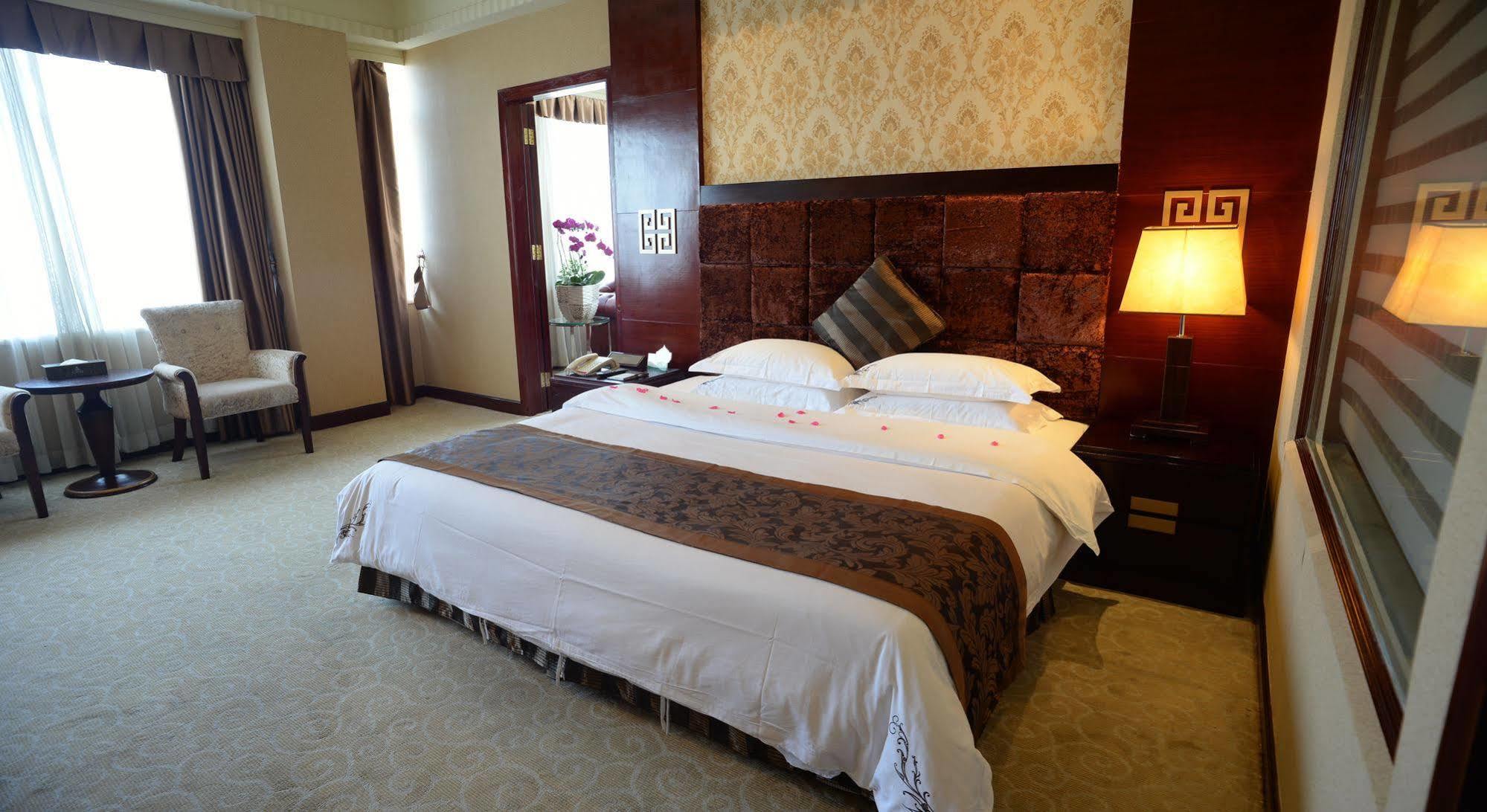 Kai Rong Du International Hotel