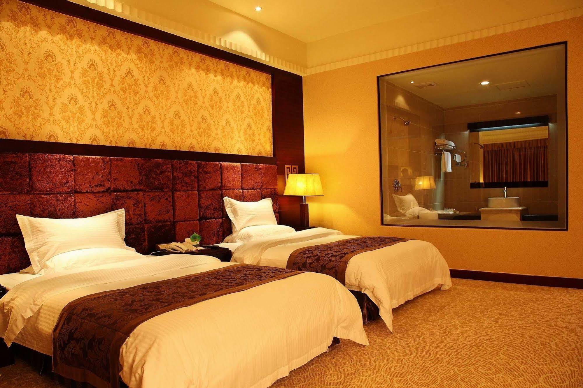 Hotel Kai Rong Du International 5*