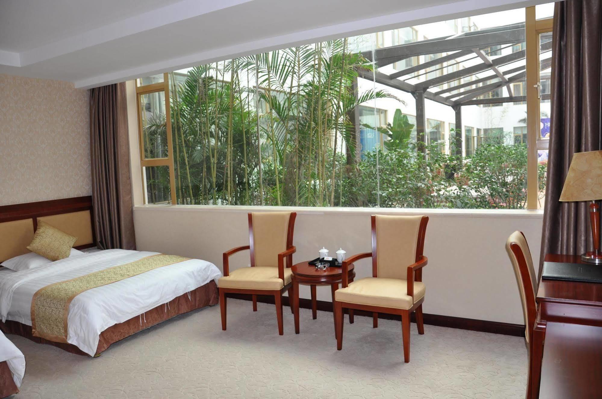 Mandarin Spring Hotel
