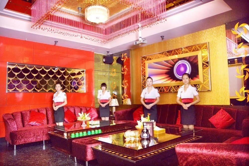 Zengcheng Hotel 4*