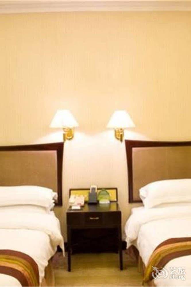 Dong Shan International 3*