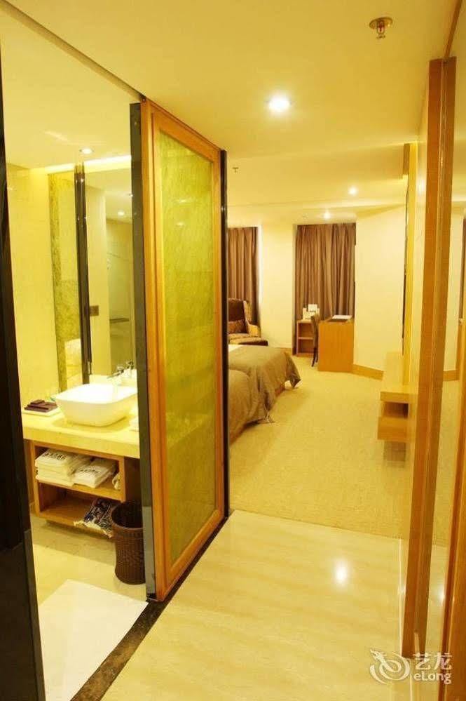 Hotel Yinwan - Shiqian Branch Canton