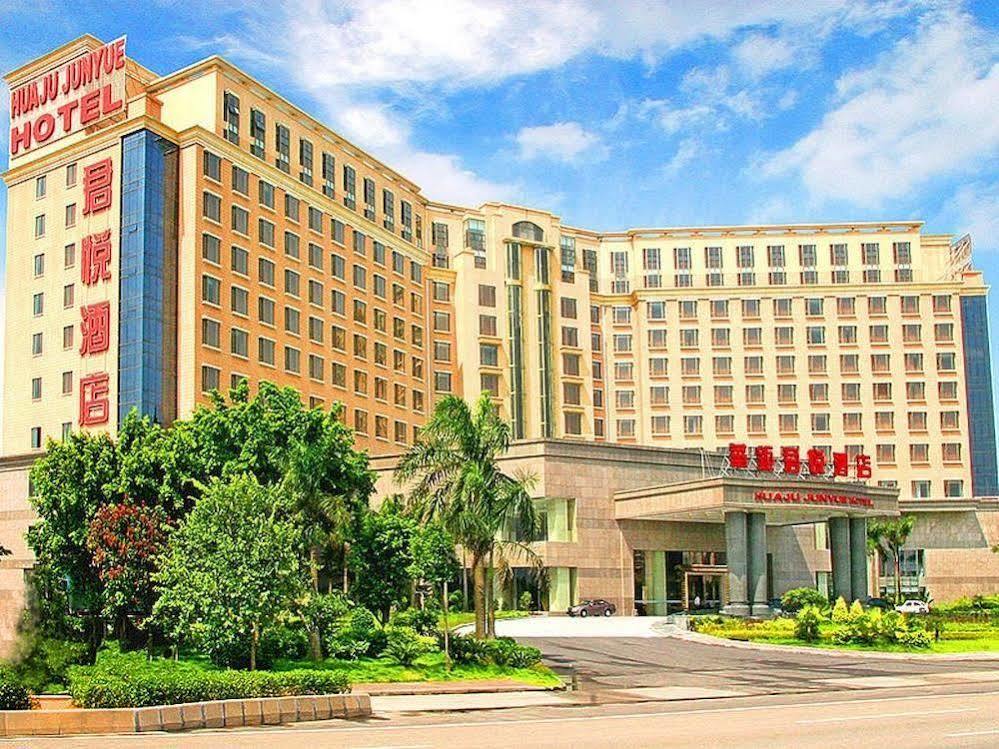 H. J. Grand Hotel