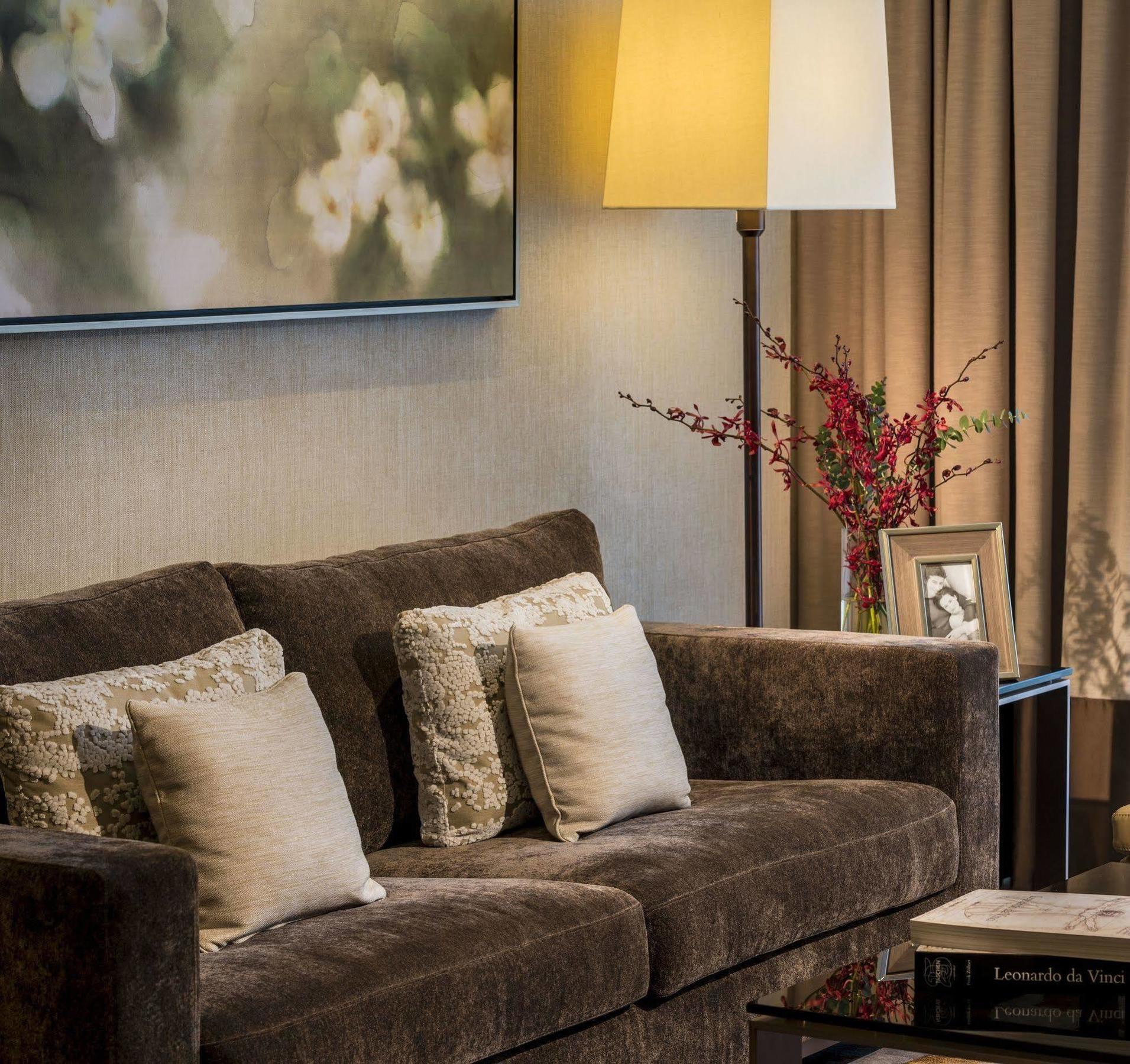 Fraser Aparthotel 5*