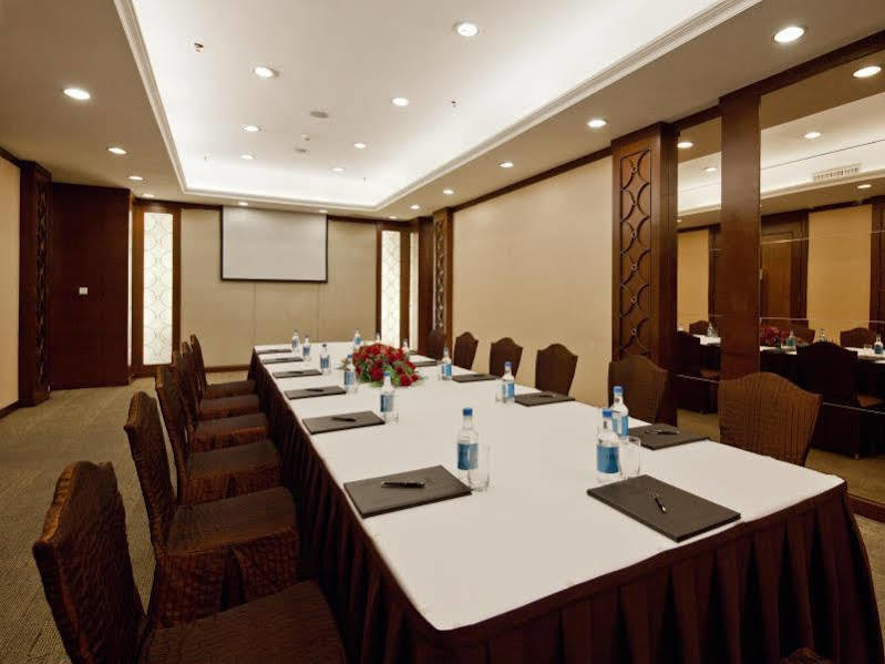 Rosedale Hotel&suites 4* Canton
