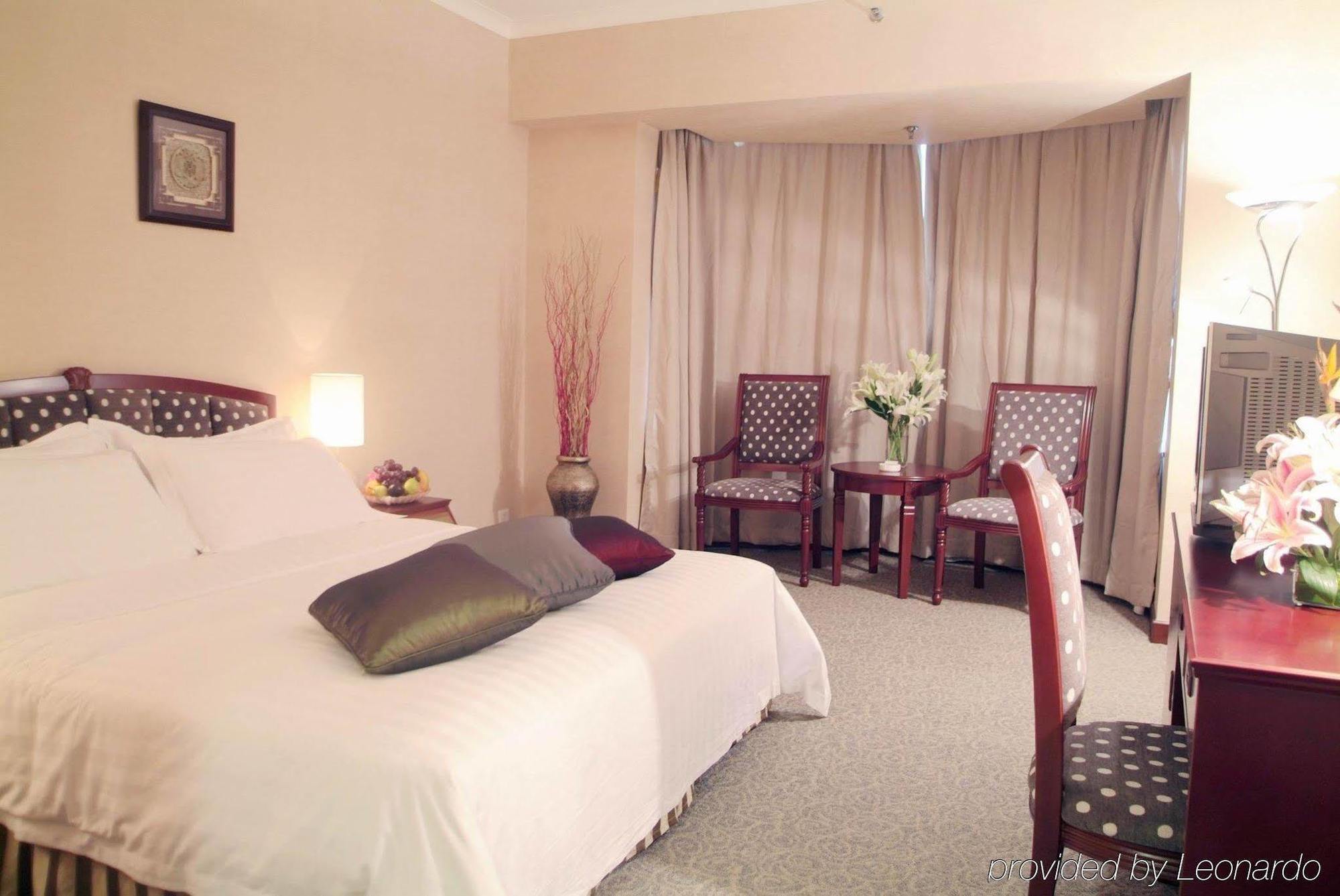 Rosedale Hotel&suites 4*