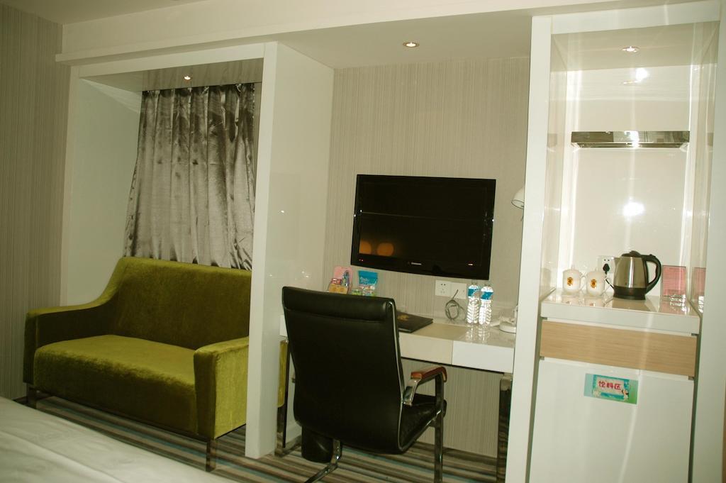 Super 8 San Yuan Li Guangzhou