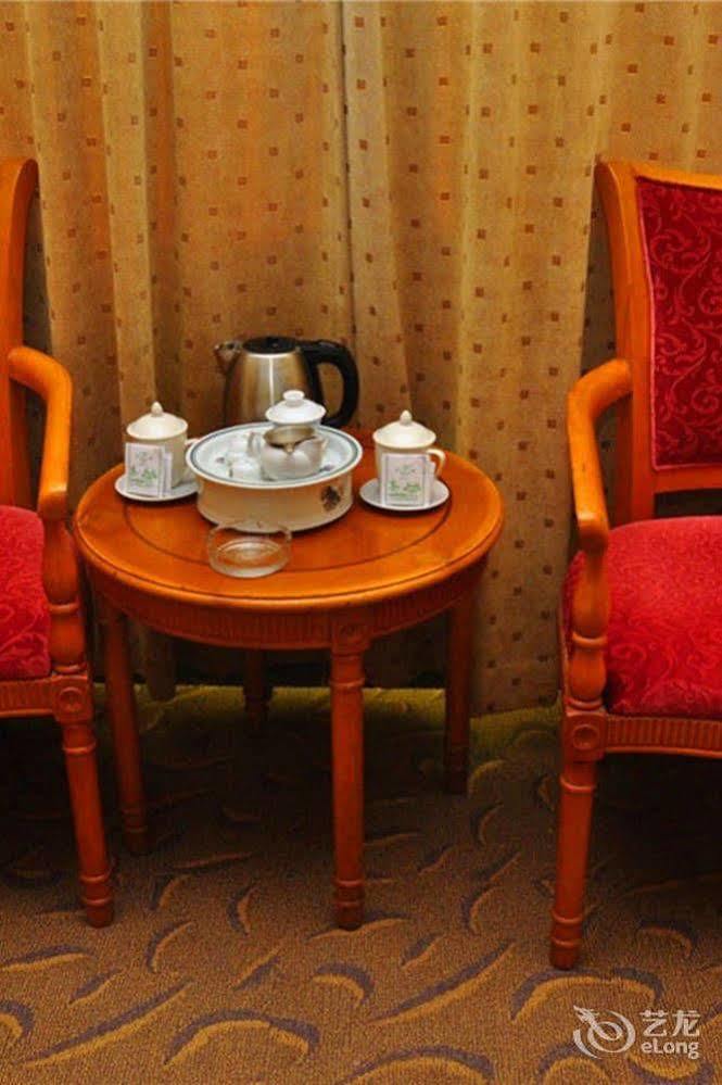 Lucky Hotel Guangzhou