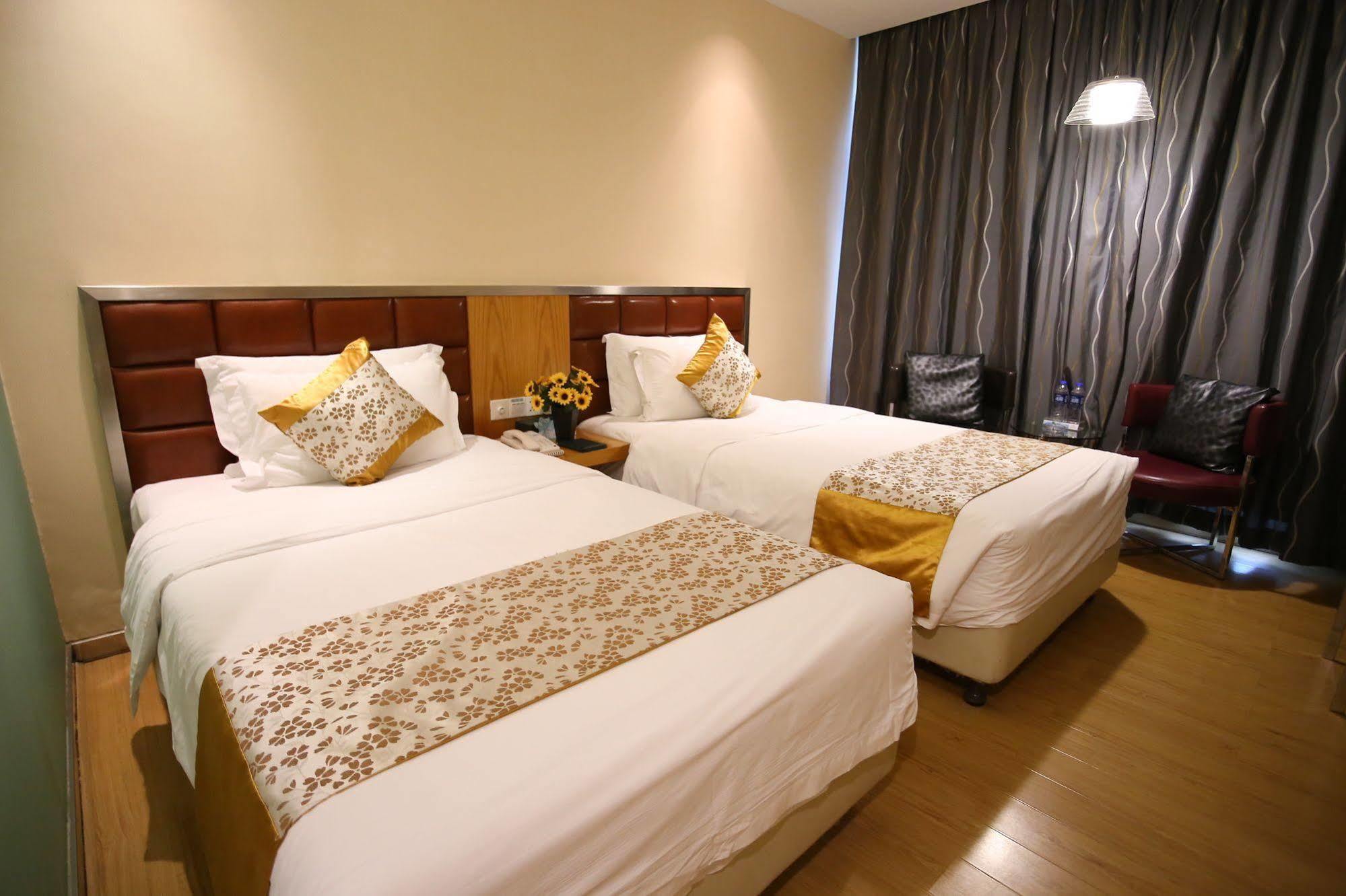 Landscape Fashion East Station Hotel Guangzhou